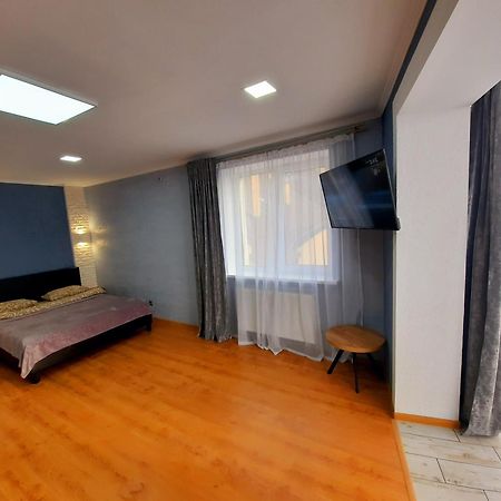 New Luxury Studio Apartment Ivano-Frankivsk Camera foto
